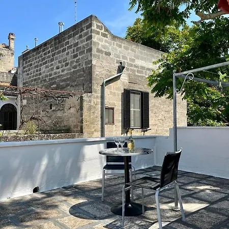 Housalento Apartment